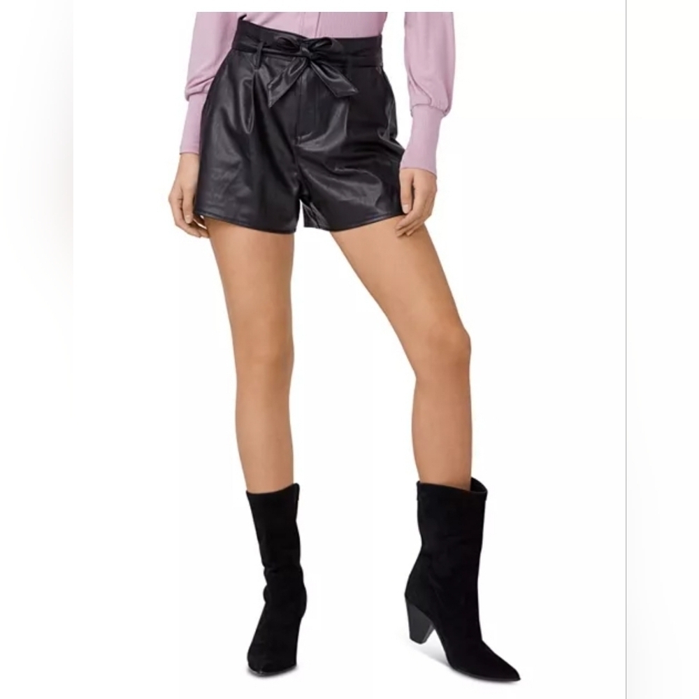 NWOT PAIGE Melila Faux Leather Shorts SIZE 6